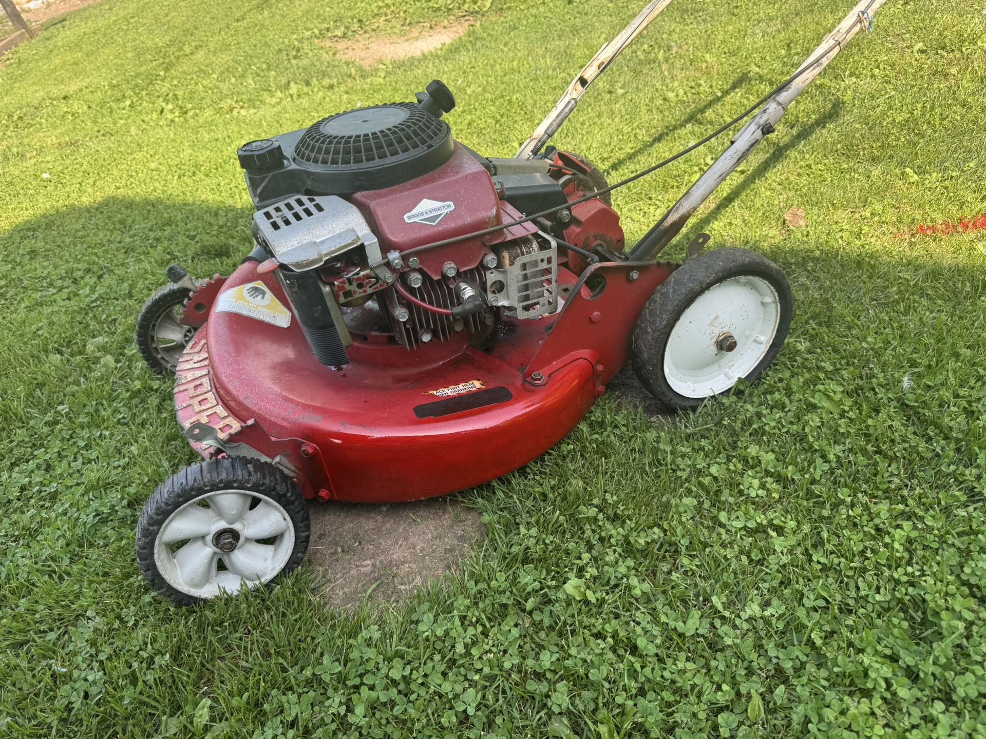 Snapper 6 Speed Self Propelled Mower 5hp With 21” Cutting Deck. Works Good. Must Pickup
