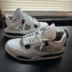 Jordan 4 White Oreo Fair Condition Size 12