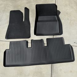 Weather tech  Tesla Passenger And Rear Floor mats 