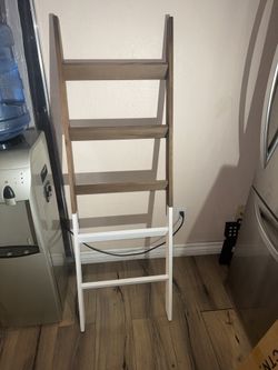 Blanket Ladder 