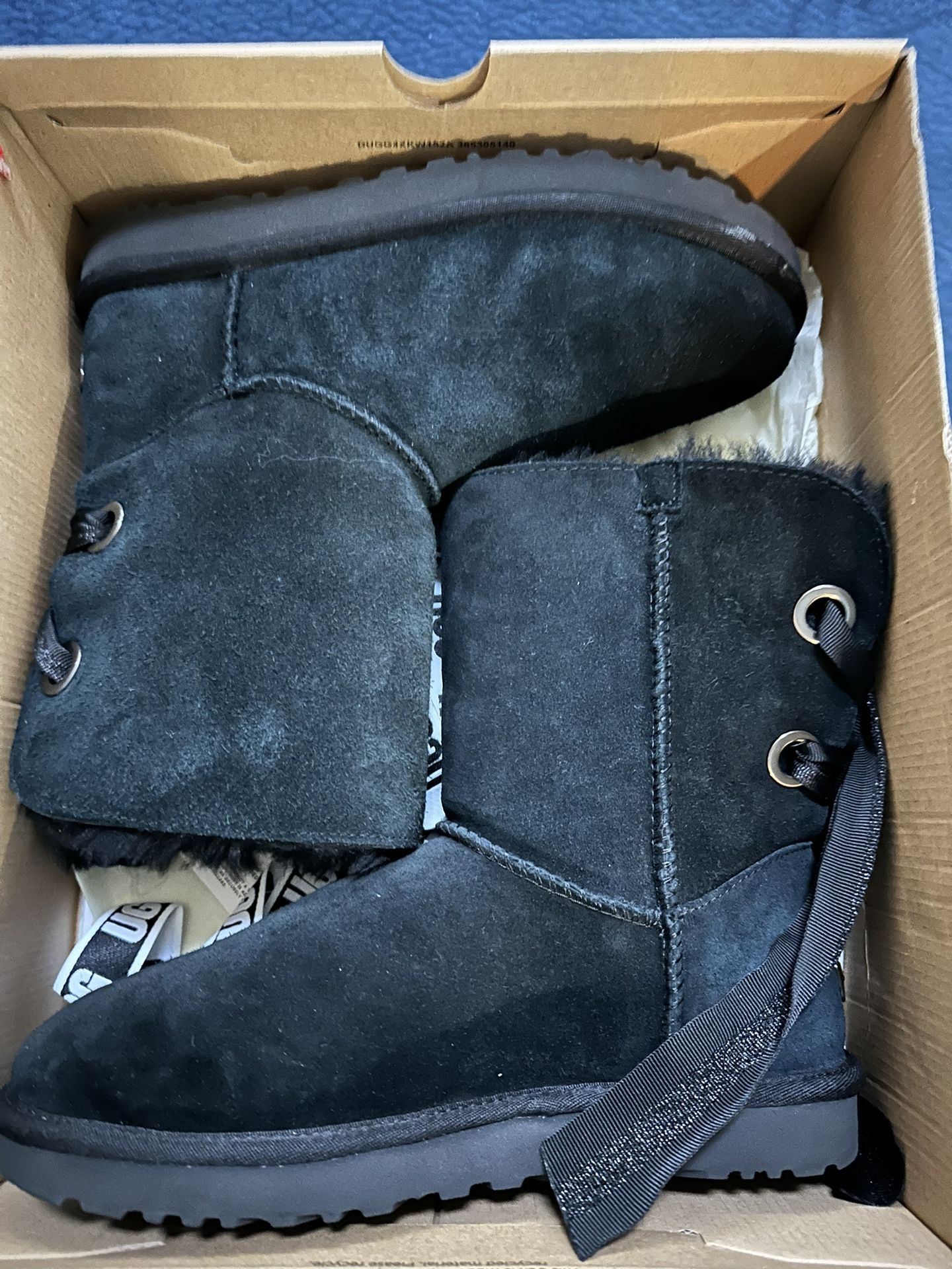 UGG BOOTS