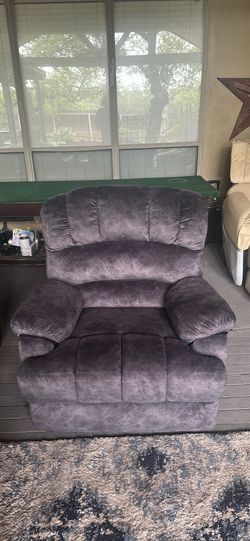 Dark Grey Fabric Recliner Chair (Good as New)
