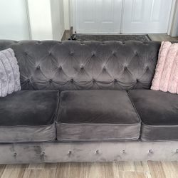 Huskins 2 - Piece Velvet Living Room Set