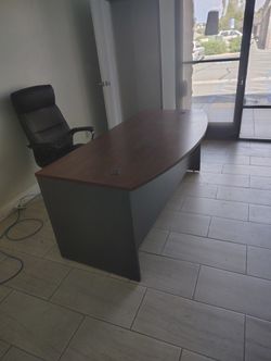 Used Office Furniture