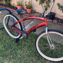 LA JOLLA  SCHWINN  26” Cruiser