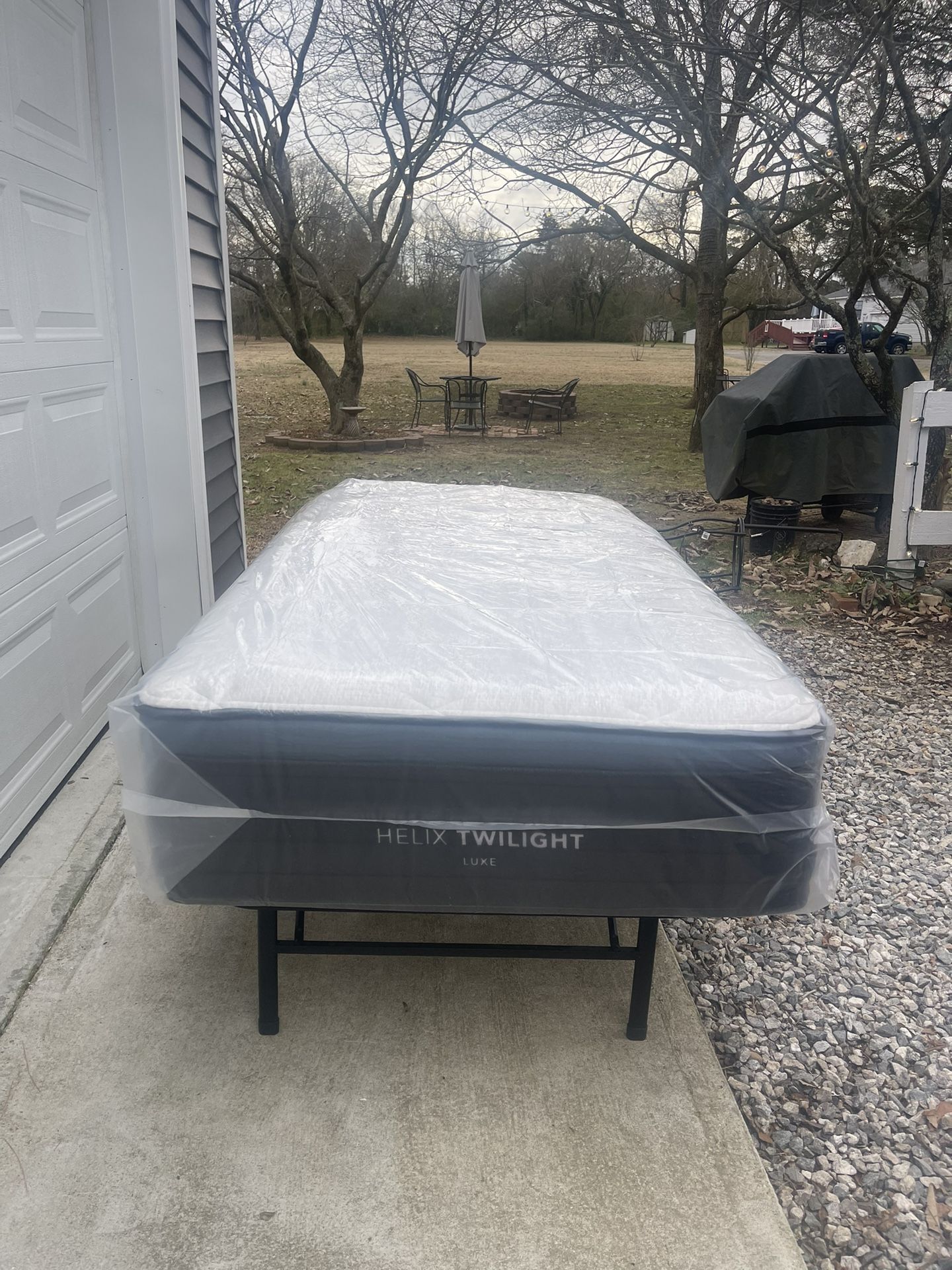 Helix Twilight Luxe Twin XL Mattress