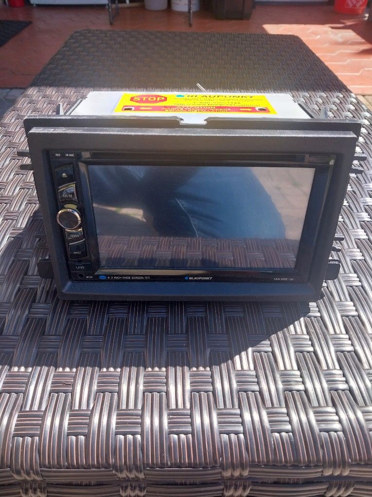 Car Stereo/Radio