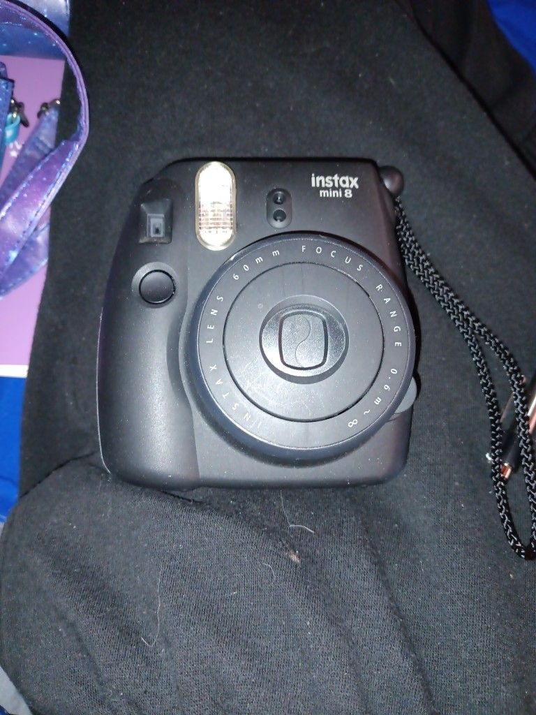 Fujifilm Instax Mini 8 With Case