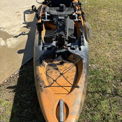 Oldtown Salty Pdl 120 Fishing kayak