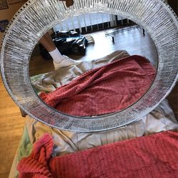 2 Unique Mirrors