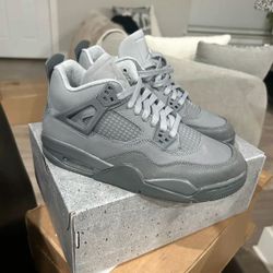 Jordan 4 Grey 