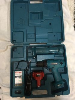 Makita drill with case