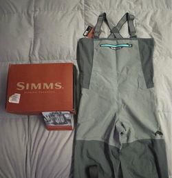 Brand New SIMMs Women’s Freestone Waders Sz Large