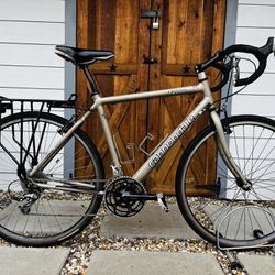 Cannondale T2000 Touring Bike