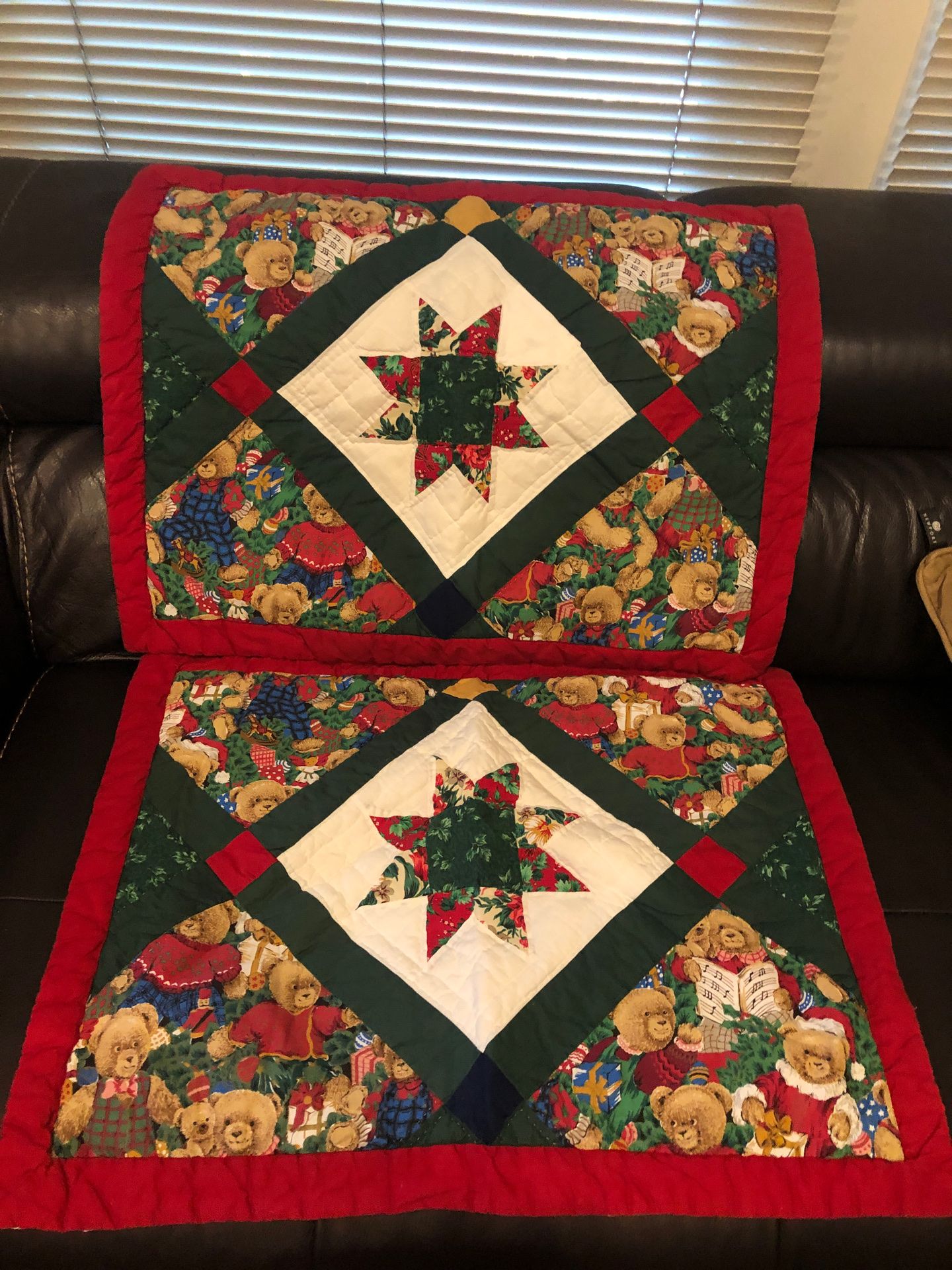 Christmas themed quilt pillow case - set of 2