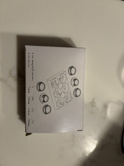 Magnifying Glass Reader