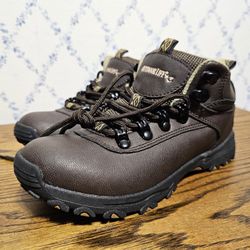 Boys Youth Size 2 Outdoor Life Brown Hiking Boots