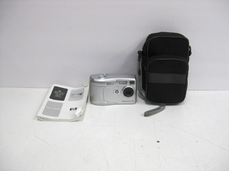 Vintage HP PhotoSmart 320 2.1MP Compact Digital Camera