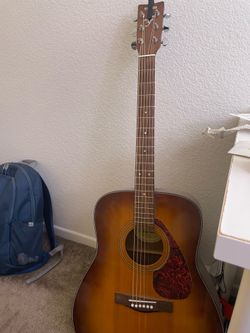Yamaha F325 TBS Acoustic Guitar