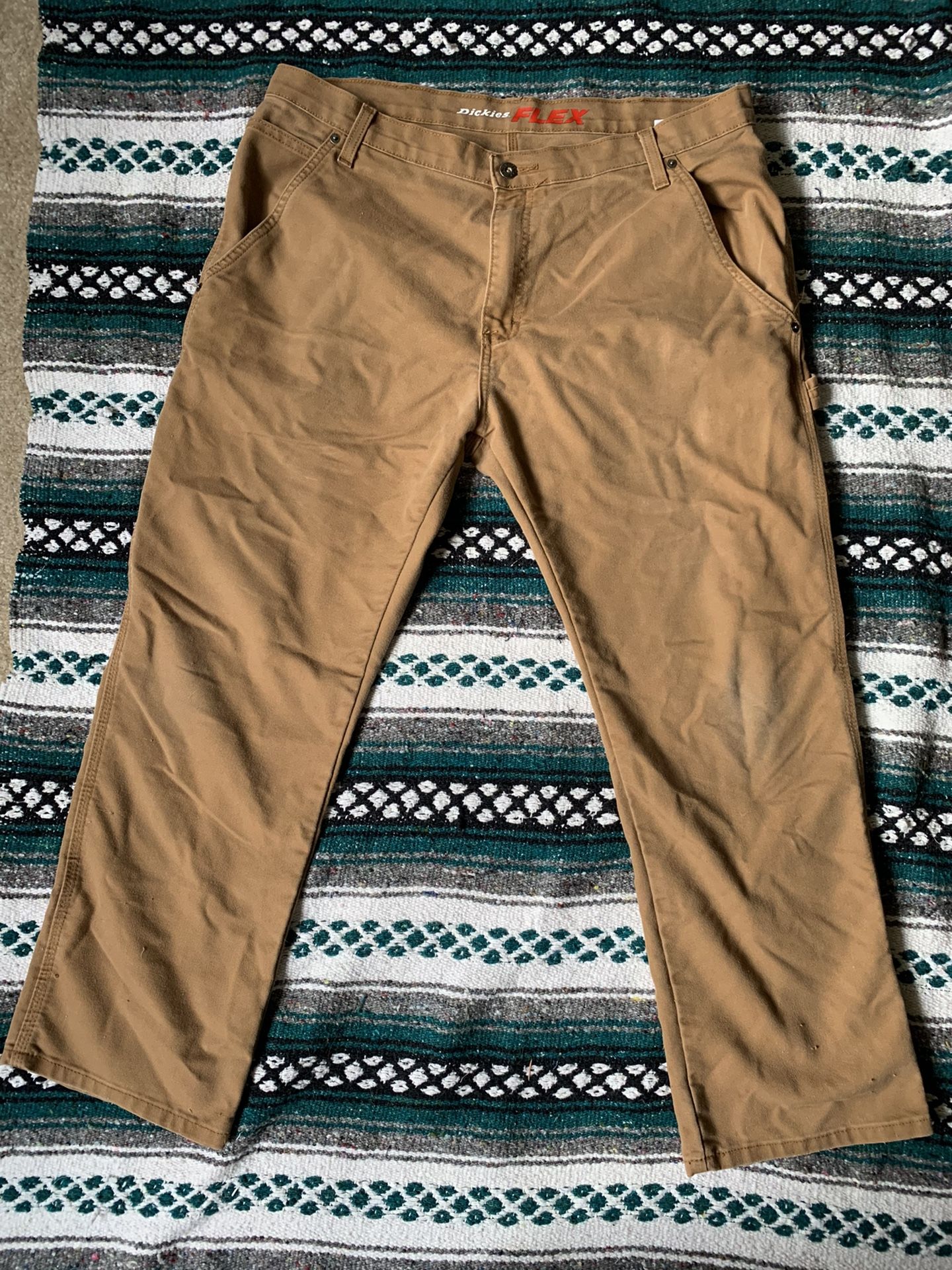 Men’s Khaki Dickies 