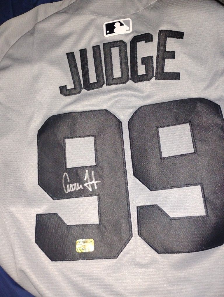 Aaron Judge Signed Autograph COA Jersey Auto Autographed New York Yankees