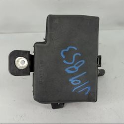 2013-2019 Toyota Prius C Fuse Box Relay Module