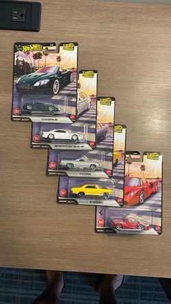 Hot Wheels Premium Boulevard 5-Car Set