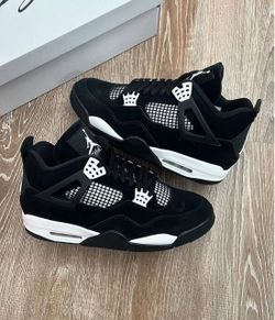 Jordan 4 White Thunder