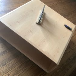 Floyd Table 