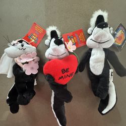 Set Of 3 Looney Tunes Pepe Le Pew mini bean bags