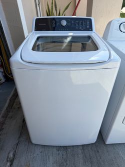 Frigidair 4.1 cu ft washer 3 months warranty delivery and installation available