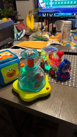 Baby toys all working