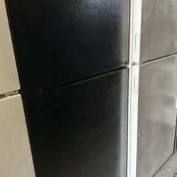 Refrigerator Stove Black Very Clean