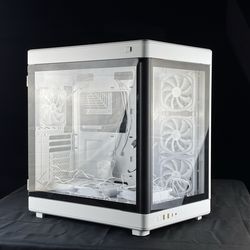 Gaming PC case White