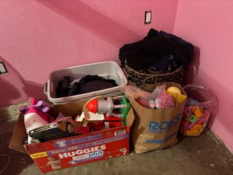Free clothes toys bundle