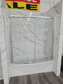 Bathtub & Glass Doors