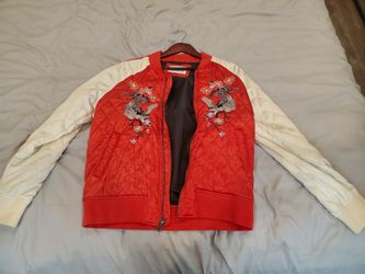 BRAND NEW GUESS EMBROIDERED BOMBER JACKET M