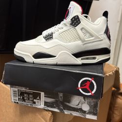 Jordan 4 Flight Clubs 