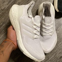 Adidas Ultraboost Size 8.5
