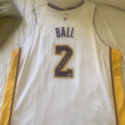 Autographed Lonzo Ball Jersey