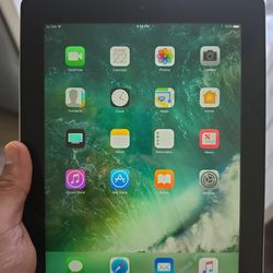 iPad 4th Gen 64GB + Cellular – Great for Kids Movies & Travel – Charger