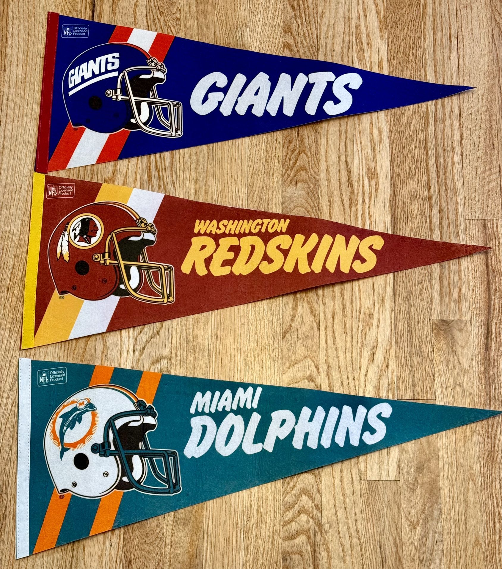 π Vintage & NOS WinCraft NFL Pennants β 1980sβ1990s Official Team Felt Flags