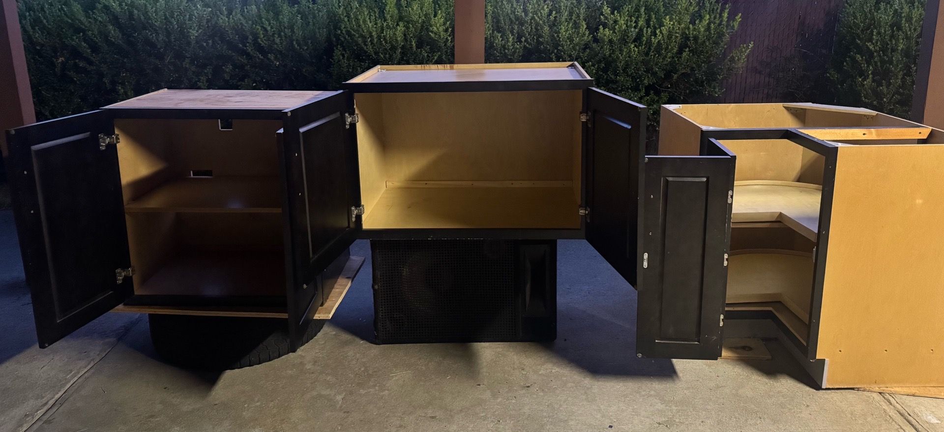 Kitchen Cabinets FOR SALE