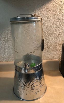 New water dispenser 2 gallons