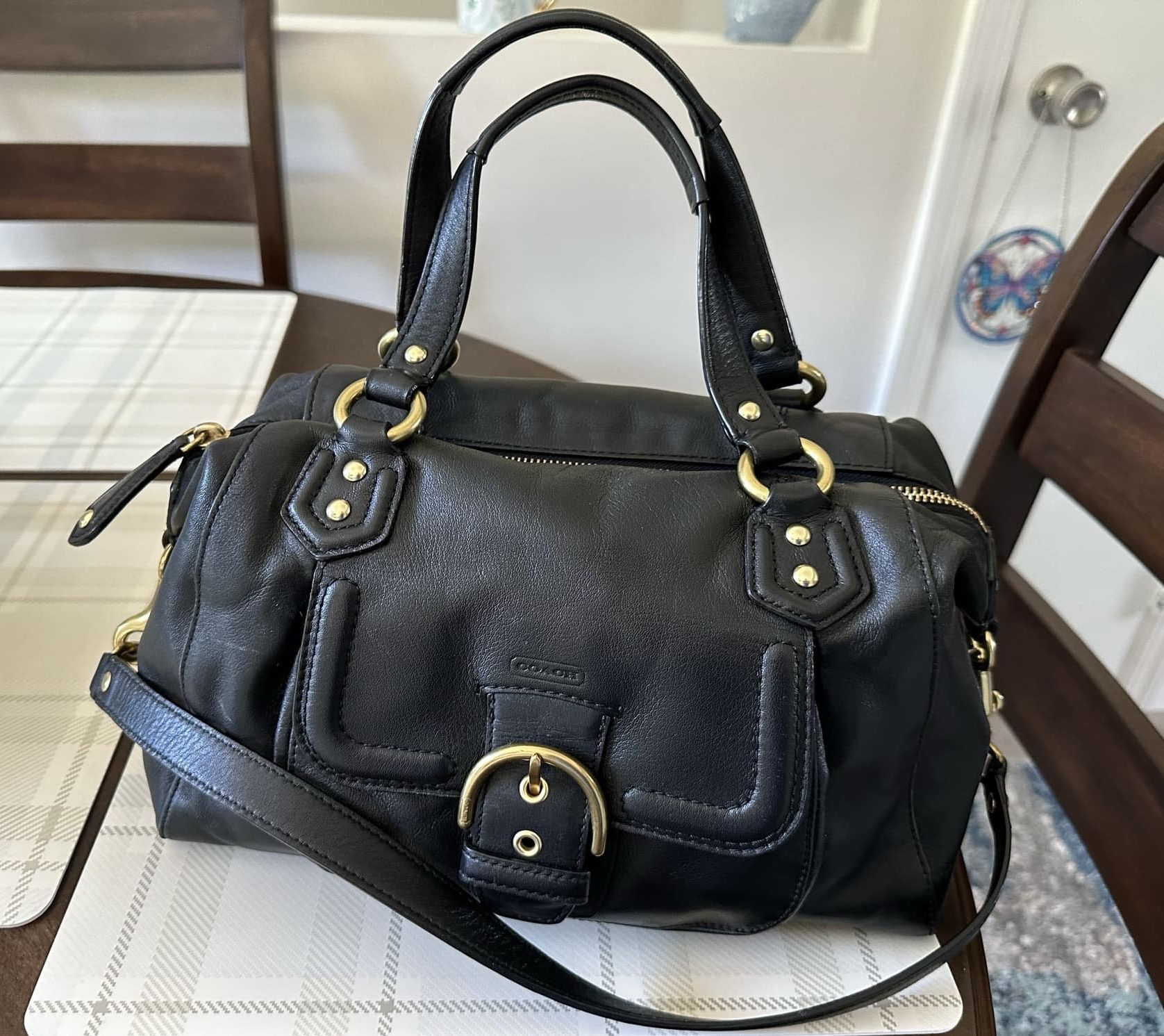WOMENS BLACK COACH PURSE