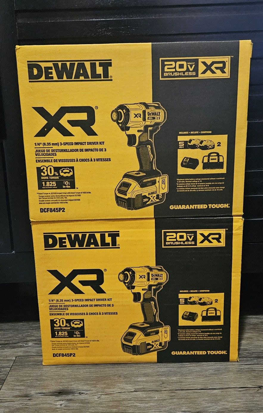DEWALT XR 1/4" 3-SPEED IMPACT DRIVER KIT 