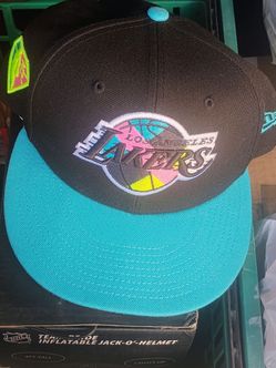 LA Lakers New Era NBA Tie Dye 75th Anniversary Patch Fitted Hat Size 7 1/4