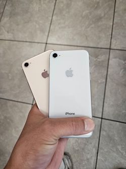 iPhone 8 Unlocked