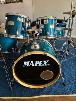 Mapex M-Series Studio 6 Piece drum set and accessories