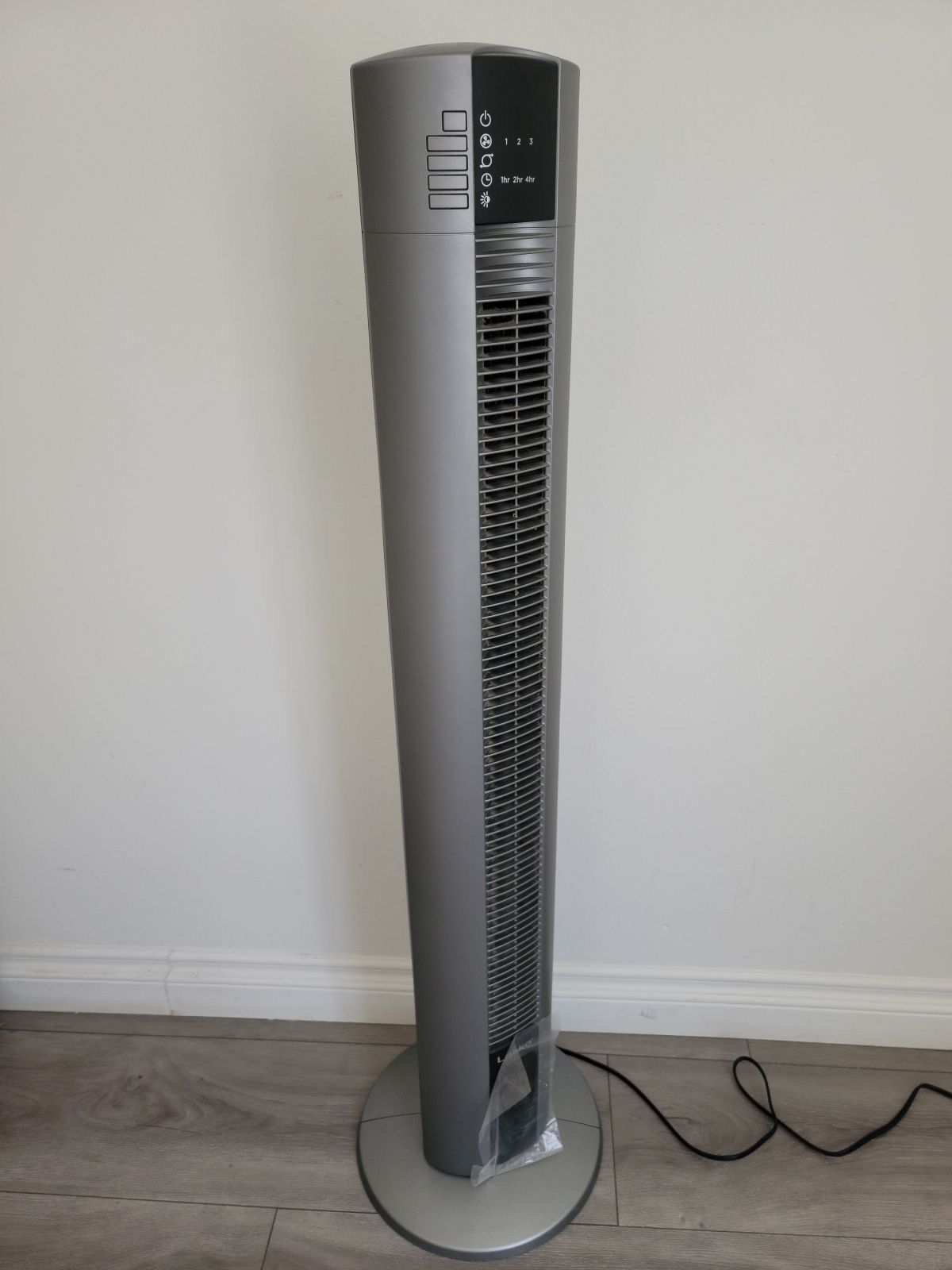 Lasko Tower Fan w Remote